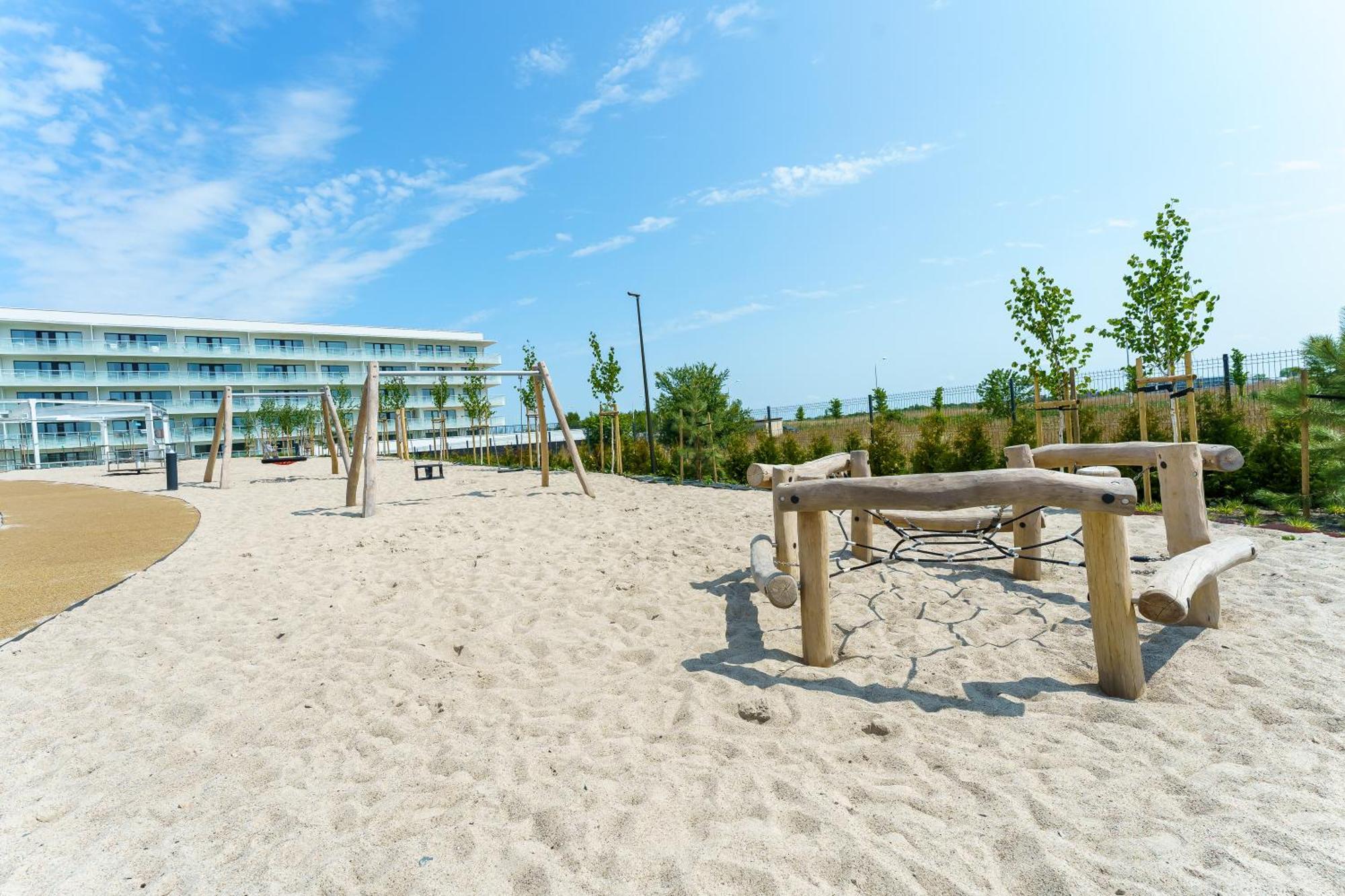 Apartamenty Lighthouse - Polanki Aqua - Колобжег Екстериор снимка